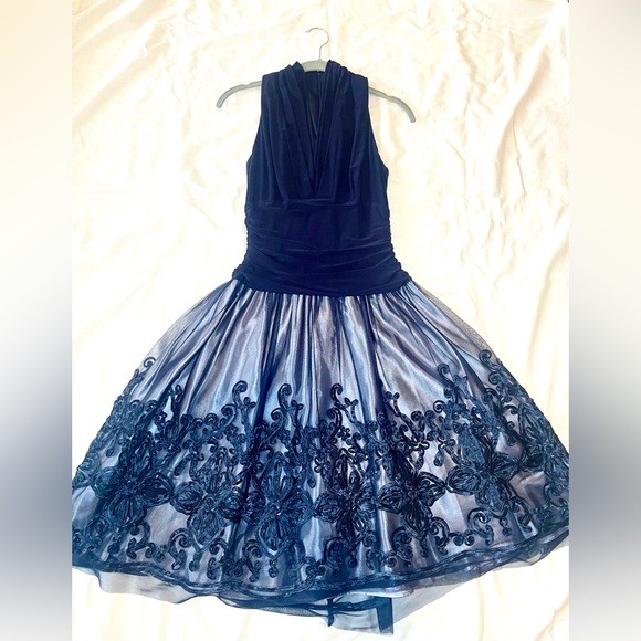 Dark blue SLNY SL Fashion New York size 8 but it’s stretching . - Picture 2 of 5